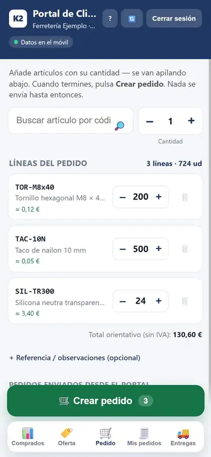 Pestaña Pedido del Portal en el móvil, con tres líneas de artículos de ejemplo y el botón Crear pedido